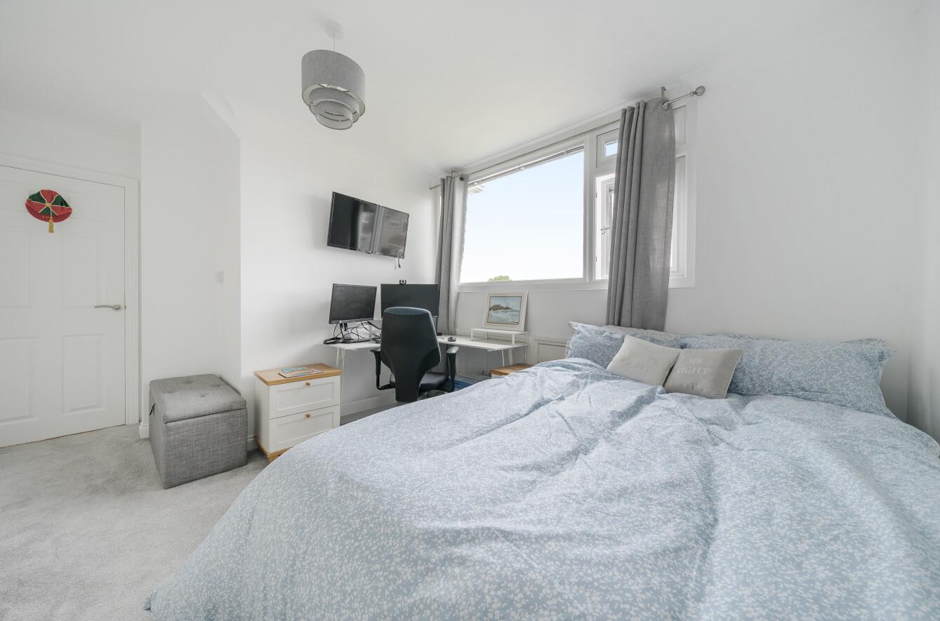 Pen Y Fro, Dunvant, Swansea, SA2 7TR